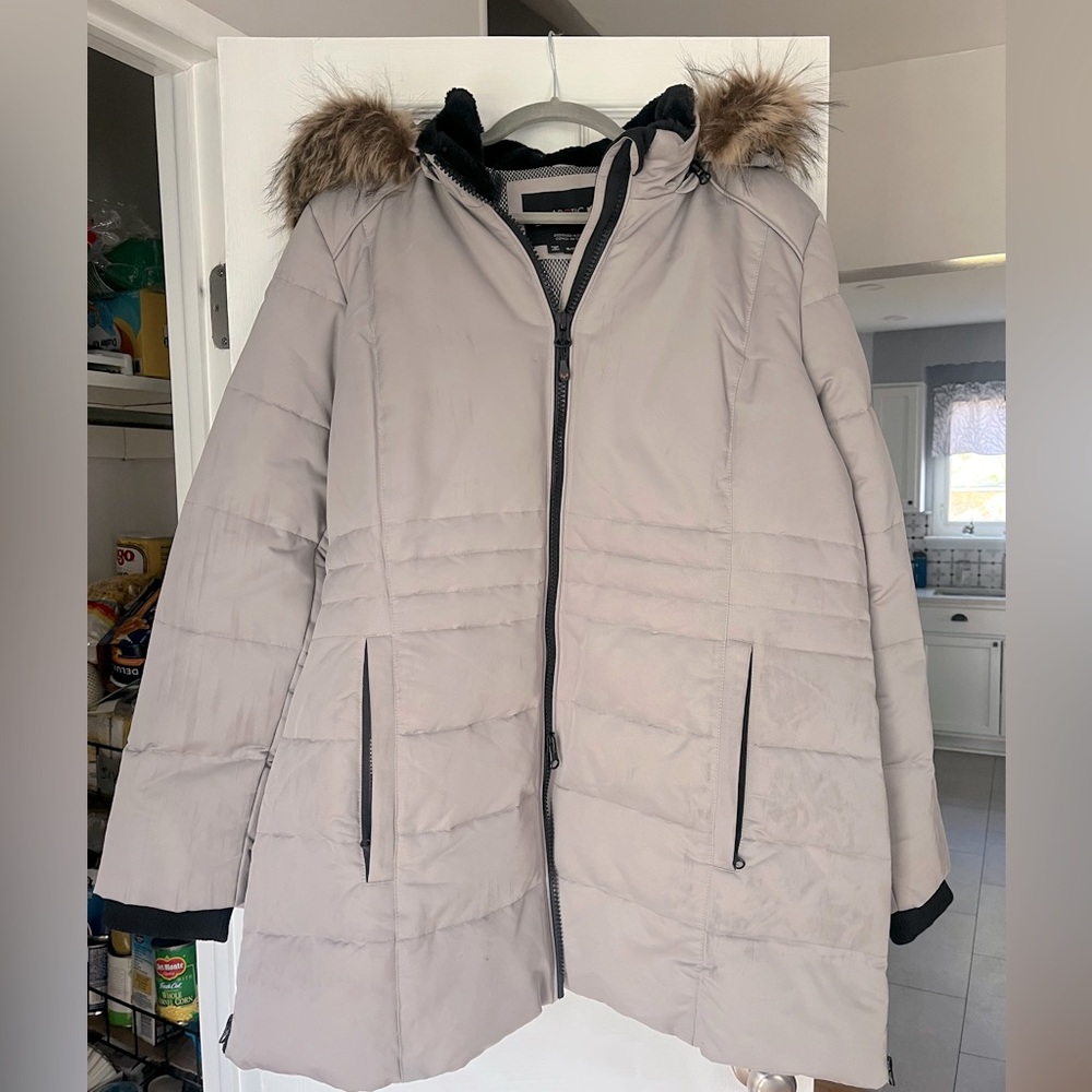 Arctic Expedition coat in size xl.  Worn once.
